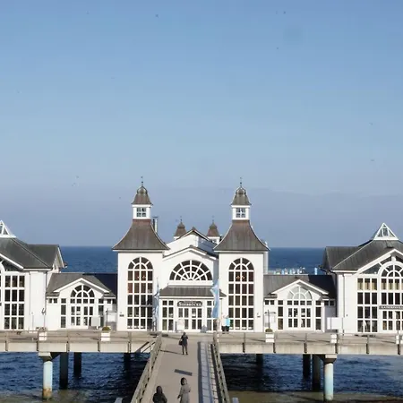 Haus Waldidyll, Meeresrauschen - Bade- & Erlebniswelt Taeglich Inklusive Sellin (Rugen)